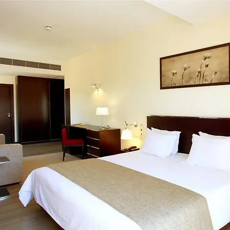 Sao Pedro - 3* Arouca