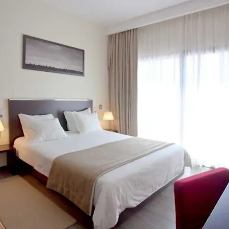Sao Pedro - 3* Arouca